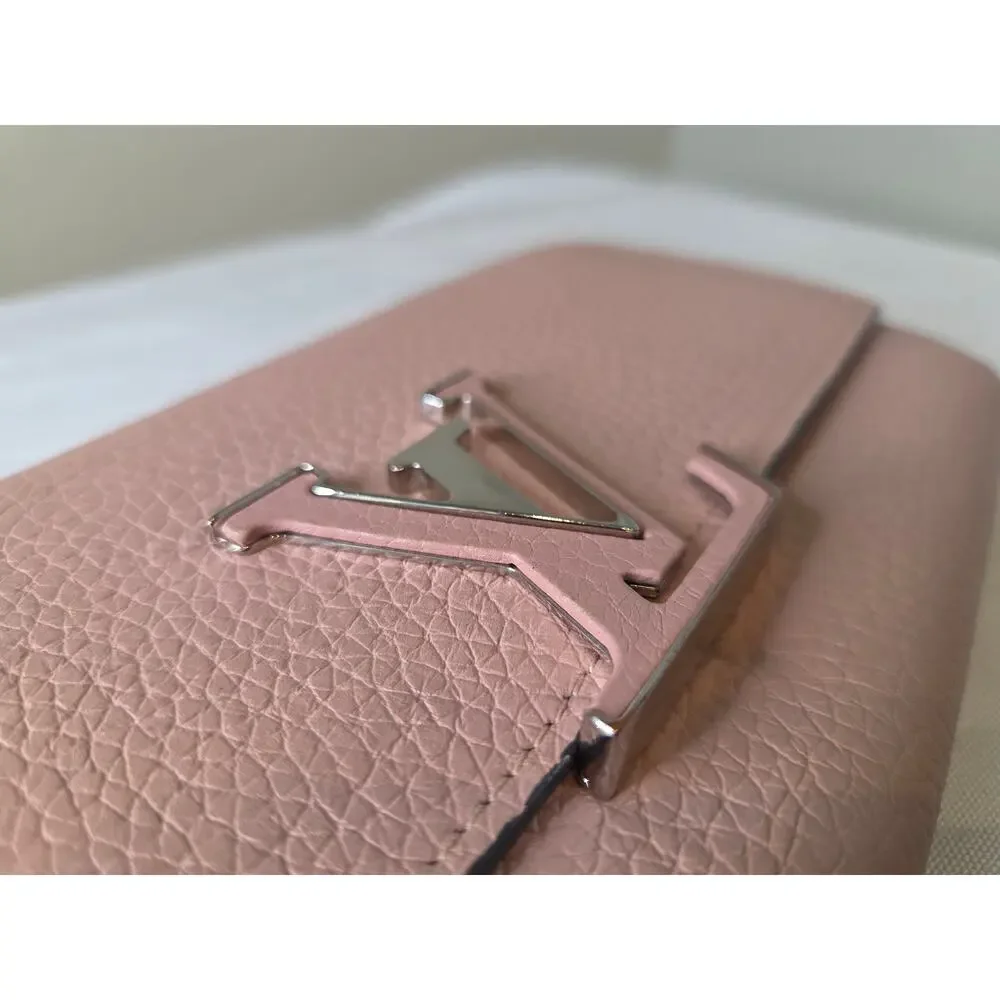 Louis Vuitton Pink Capucines Long Wallet Rose Poudre Taurillon Leather LV - Picture 4 of 15